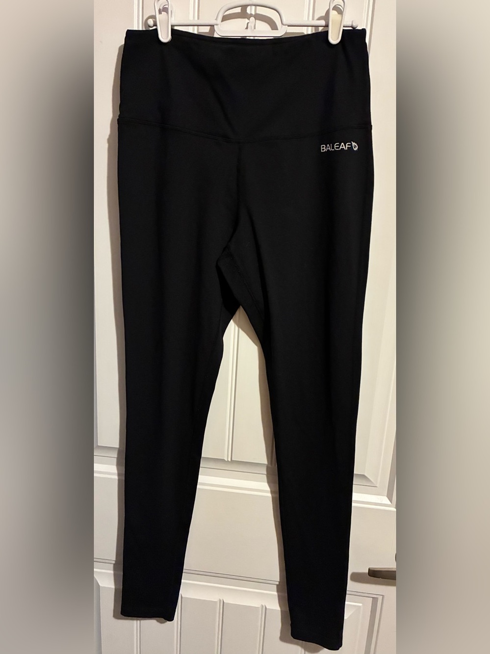 Baleaf Black Skinny Leggings with White Logo